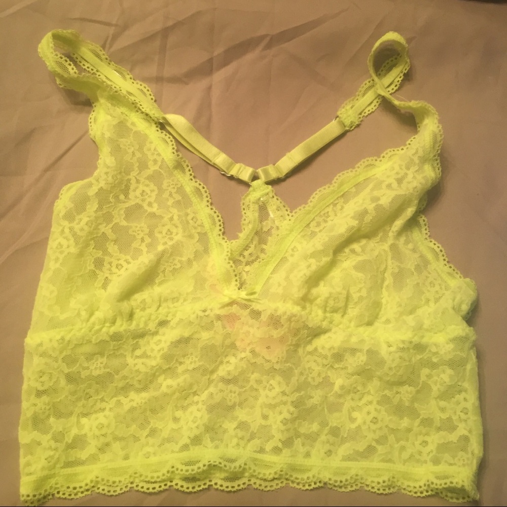 VS yellow lacey bralette size S.